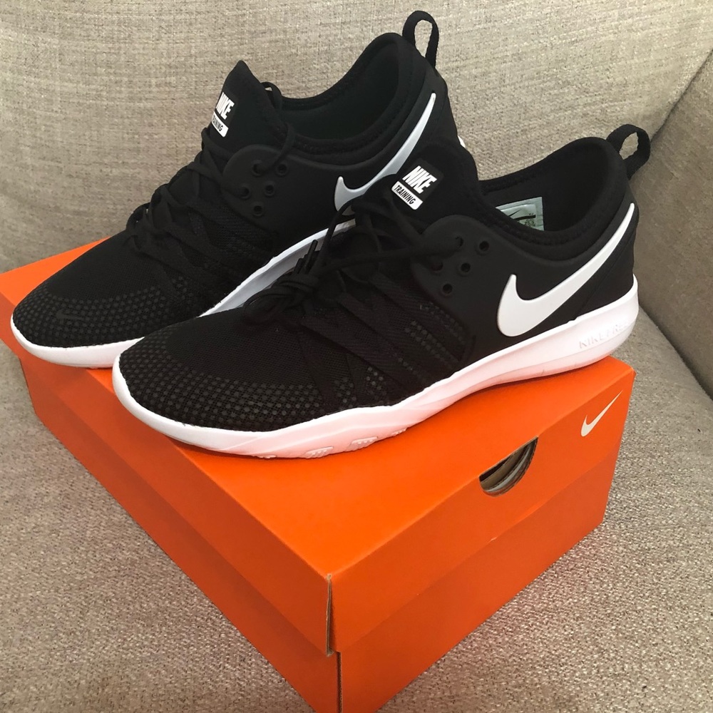 ❌Taking Offer❌ Free Tr 7 size 8.5
